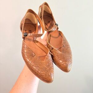 CYDWOQ Relax Reptile Embossed Textured Leather Ankle Wrap D’Orsay Flat Size 38.5